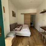 公寓 Green Village House Ganna