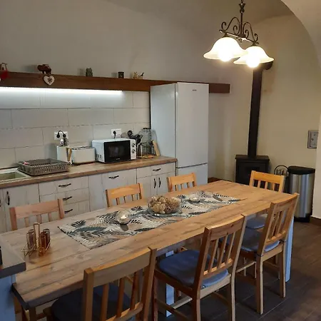 Green Village House * Ganna