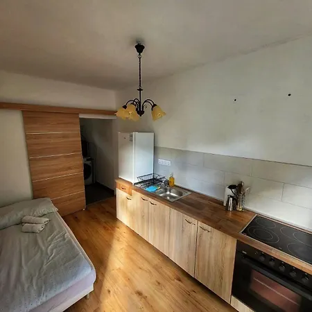 Green Village House Apartment