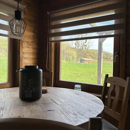 Green Village House Daire Ganna